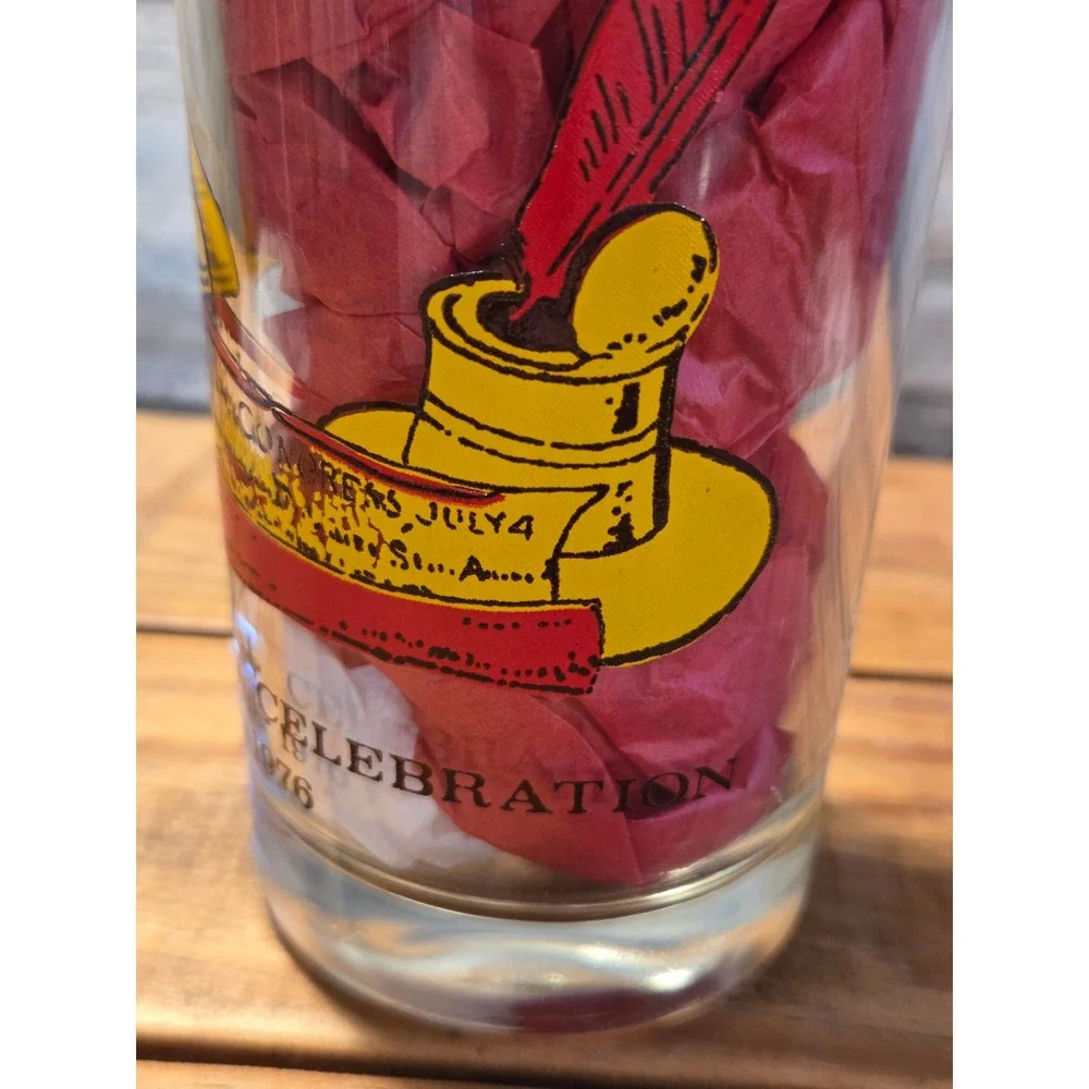 Vintage 1776-1976 Bicentennial Celebration Liberty Bell‎ Glass Tumbler Americana